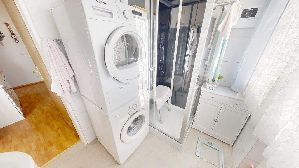 Etagenwohnung Erftstadt Lechenich - 3 Zimmer, 73 m&sup2;, 175.000&euro; | Angebot:25267357