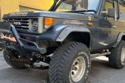 Toyota Land Cruiser 200.000 km 19.990 &euro; Köln 51067