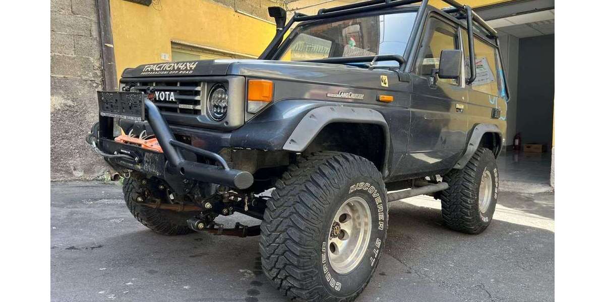 Toyota Land Cruiser 200.000 km 19.990 &euro; Köln 51067