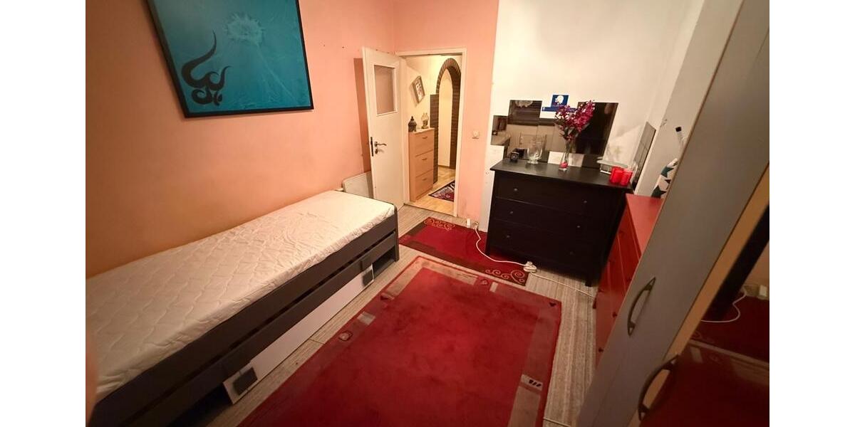 Erdgeschoßwohnung Köln Ehrenfeld - 3 Zimmer, 66 m&sup2;, 1.600&euro; | Angebot:27551830