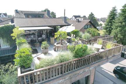 Haus Sankt Augustin / Niederpleis Niederpleis - 8 Zimmer, 286 m&sup2;, 1.249.000&euro; | Angebot:23504419