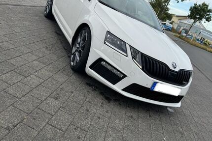 Skoda Octavia 122.000 km 17.900 € Alfter 53347