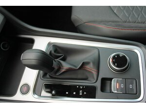 Seat Ateca FR 1,5 TSi DSG Navi AHK Standh LED 12.000 km 33.490 &euro; Bonn 53225