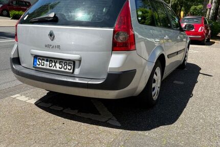 Renault Megane 173.733 km 1.650 &euro; Solingen 42659