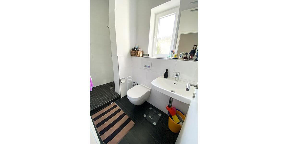 Etagenwohnung Bonn Küdinghoven - 2 Zimmer, 95 m&sup2;, 1.190&euro; | Angebot:25366773