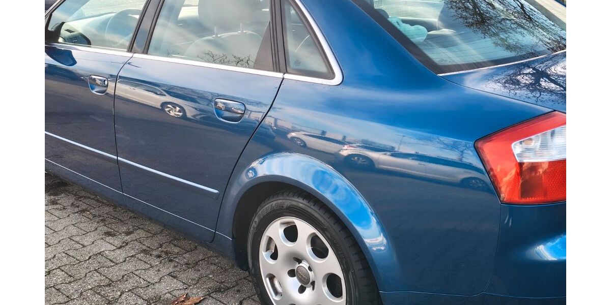 Audi A4 127.000 km 3.950 &euro; Bedburg 50181