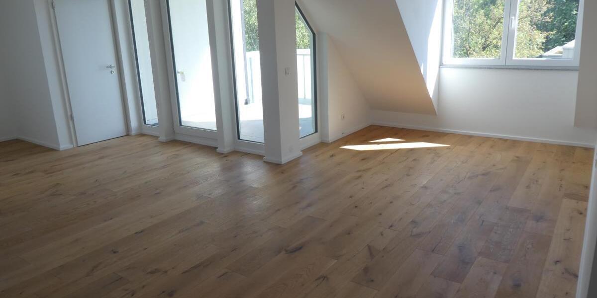 Neue Dachgeschosswohnung mit Flair im Energiesparhaus mit moderner Heiztechnik in Bonn - Dachgeschoßwohnung Bonn Dransdorf | Angebot:27302382