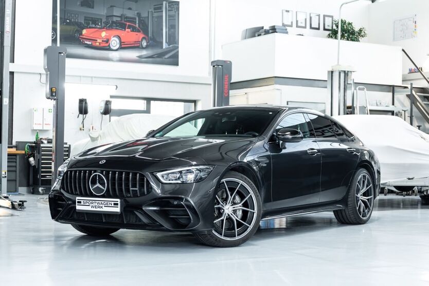 Mercedes-Benz AMG GT 31.766 km 91.890 € Neuss 41470