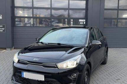 Kia Rio 48.961 km 13.650 &euro; Dormagen 41542