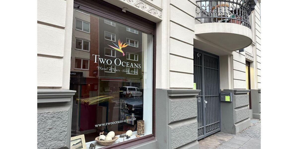 2 helle Laden-Bürofläche mit zwei Eingängen in Köln-Neustadt-Süd. Ideal für Coworking, Start-ups oder Agenturen. Ab 01.07.2026 frei, aktuell als Shared Office mit Reisebüro genutzt. - Gewerbeobjekt Köln Neustadt/Süd | Angebot:26832792