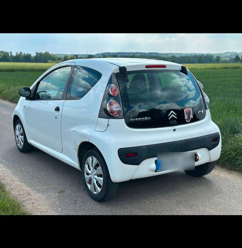 C1