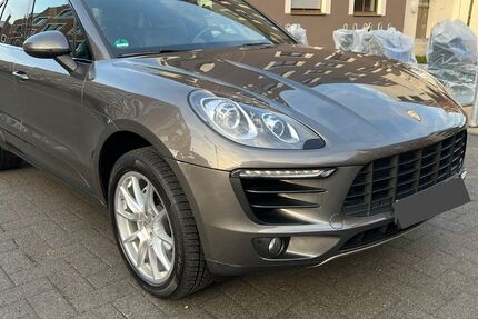 Porsche Macan 109.000 km 34.900 € Köln 50765