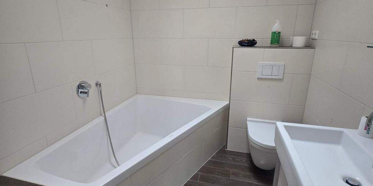 Gewerbeobjekt Frechen Habbelrath - 8 Zimmer, 850.000&euro; | Angebot:24234706