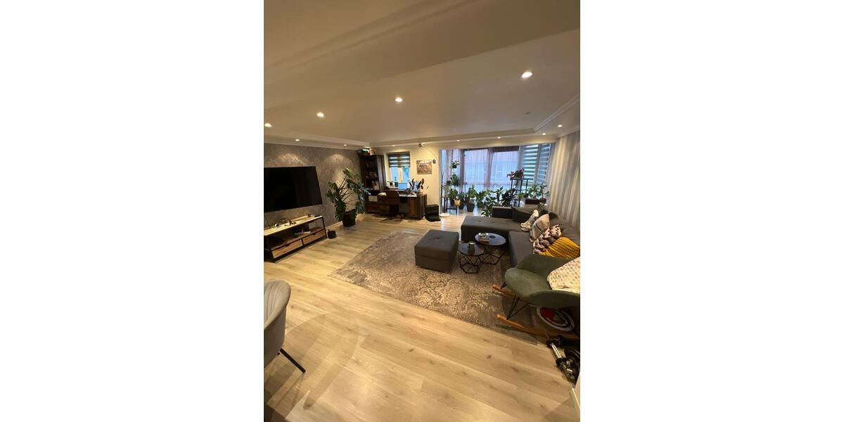 Etagenwohnung Köln Nippes - 3 Zimmer, 98 m&sup2;, 365.000&euro; | Angebot:26765894