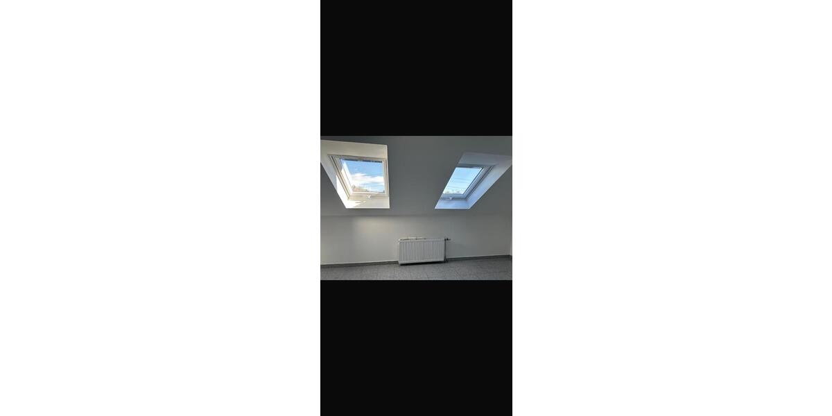 Maisonettenwohnung Köln Chorweiler - 3 Zimmer, 80 m&sup2;, 1.300&euro; | Angebot:26327037