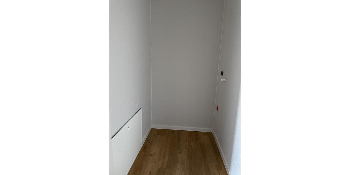 Etagenwohnung Leverkusen Schlebusch - 4 Zimmer, 89 m&sup2;, 1.460&euro; | Angebot:25404119