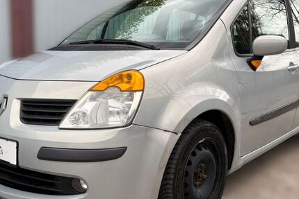 Renault Modus 182.000 km 1.499 &euro; Köln (Ostheim) 51107