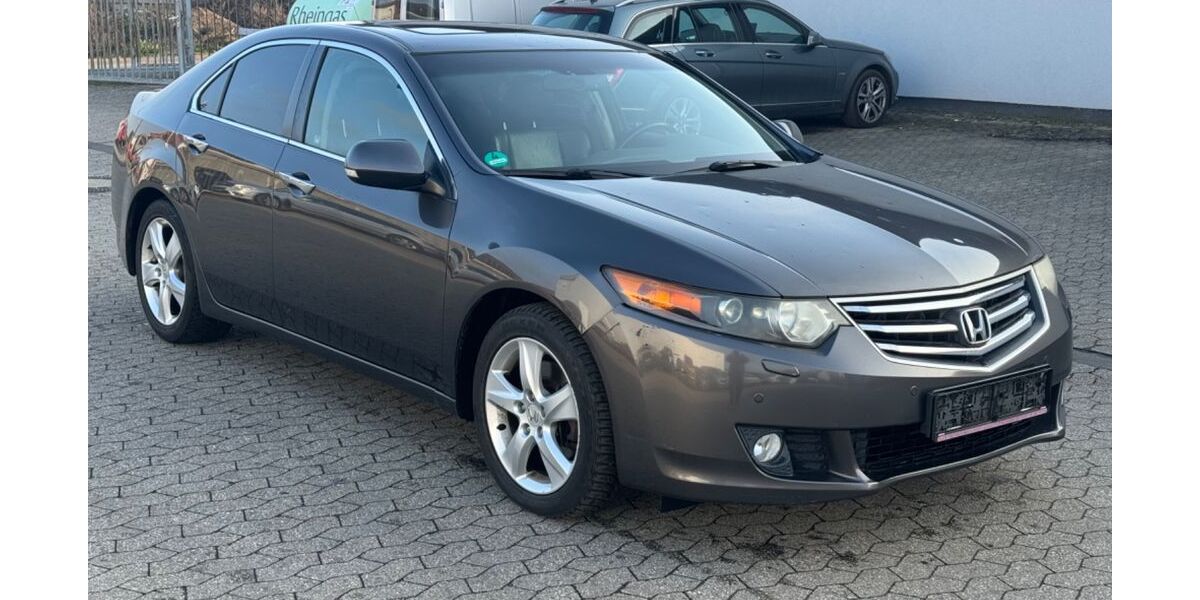 Honda Accord 285.100 km 6.450 &euro; Bornheim 53332