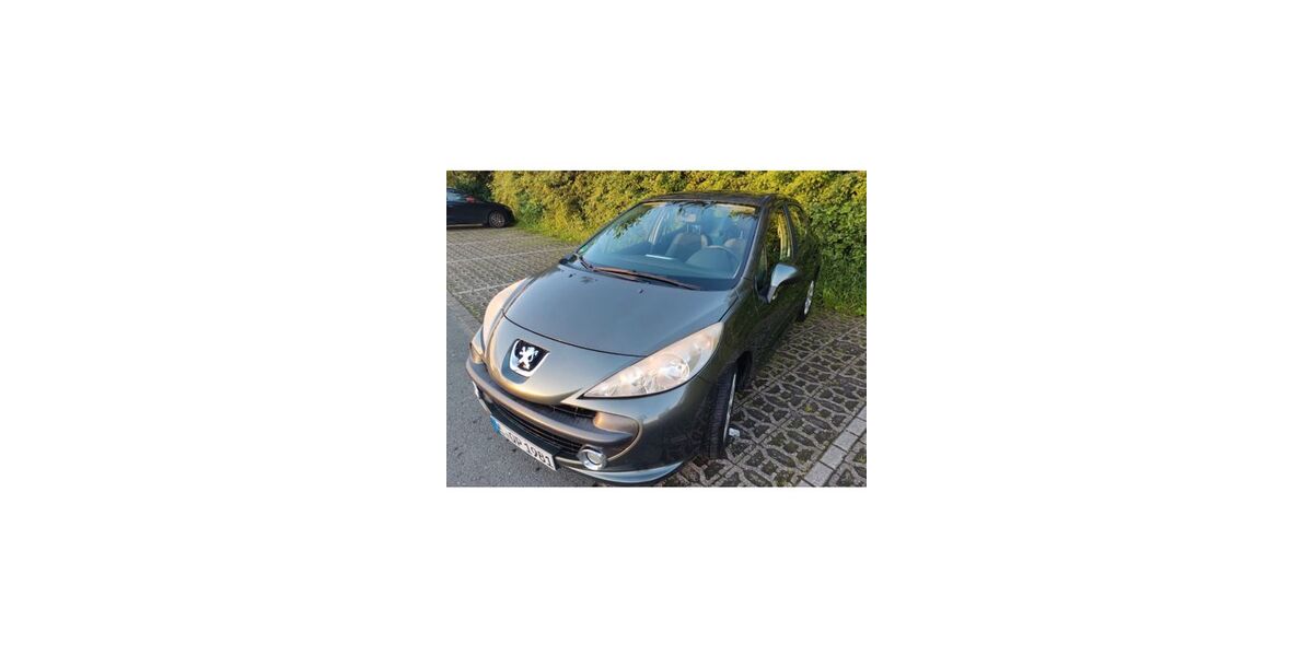 Peugeot 207 145.000 km 2.300 &euro; Rösrath 51503