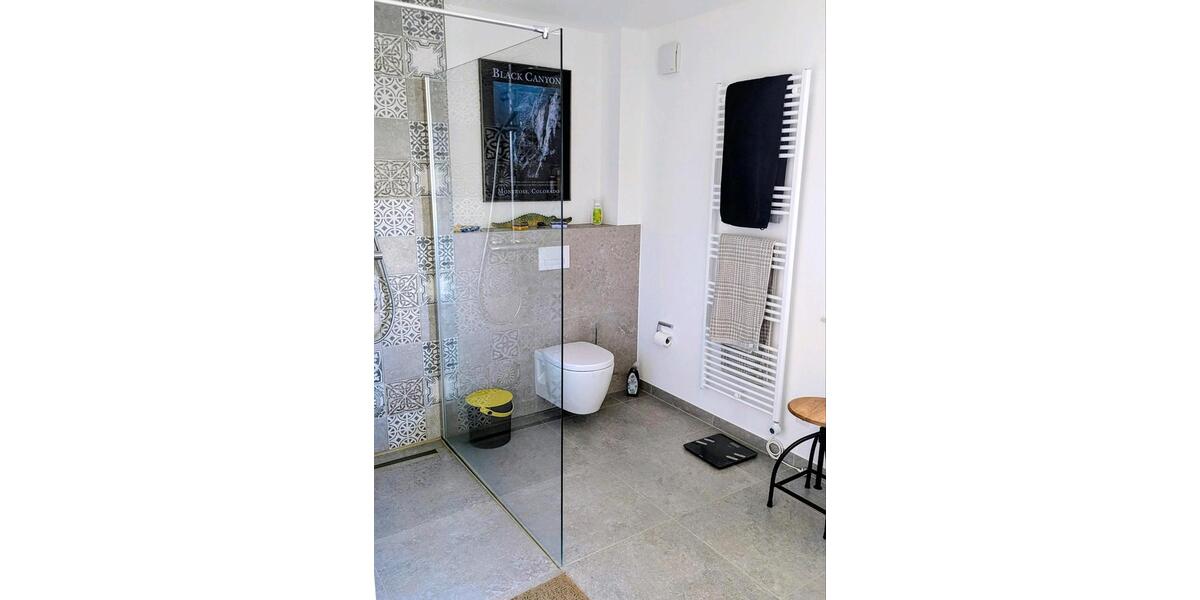 Königswinter Romlinghoven top ETW neuwertig, Garage+Küche+Balkon 1 zimmer