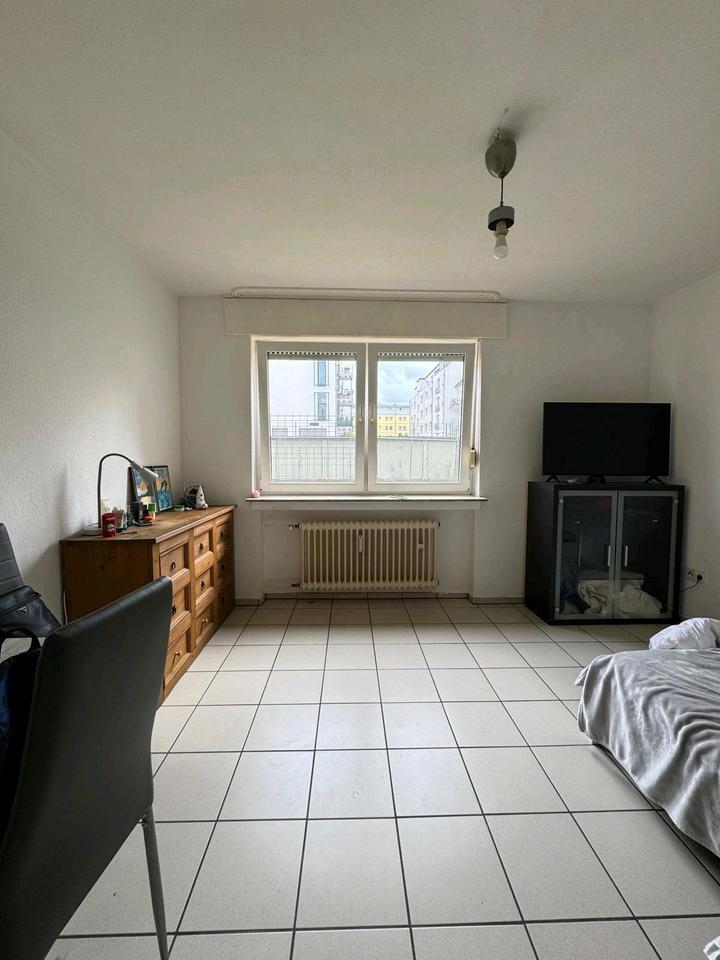 neu zu vermieten in Ehrenfeld zimmer