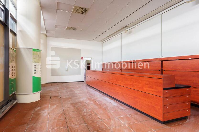 Zentraler geht es nicht! zimmer