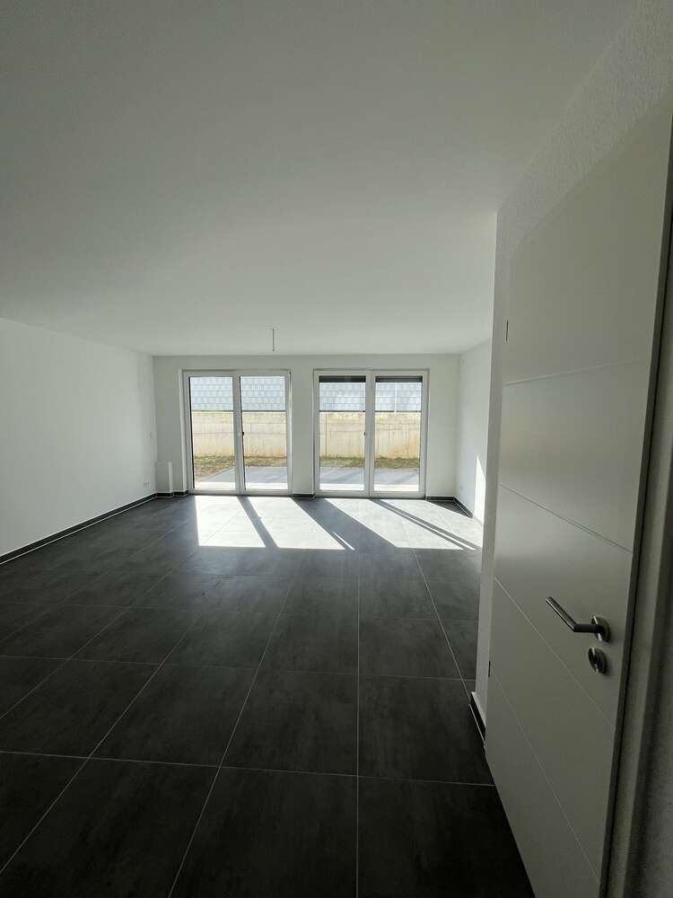 Haus zum Mieten in Wesseling 1.800 € 155 m²