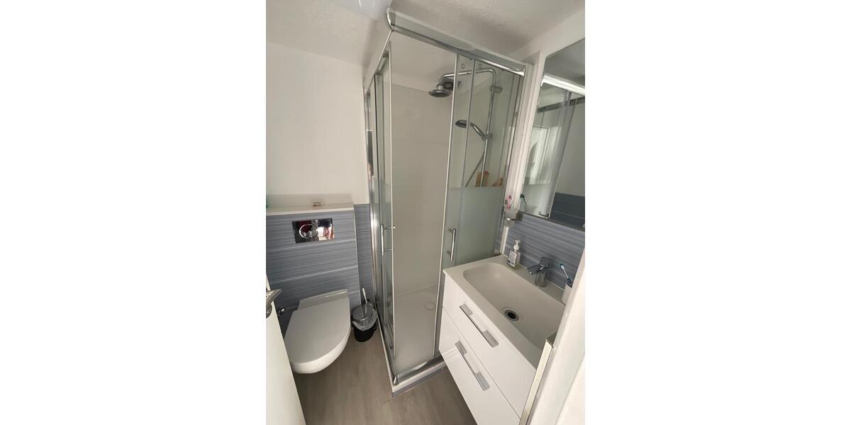 Einfamilienhaus Köln Mülheim - 12 Zimmer, 270 m&sup2;, 740.000&euro; | Angebot:27142608