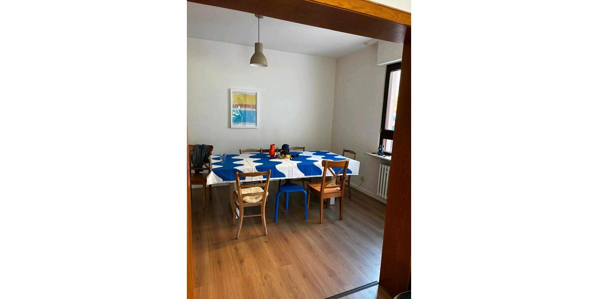 Etagenwohnung Alfter - 22 Zimmer, 150 m&sup2;, 550&euro; | Angebot:25232921