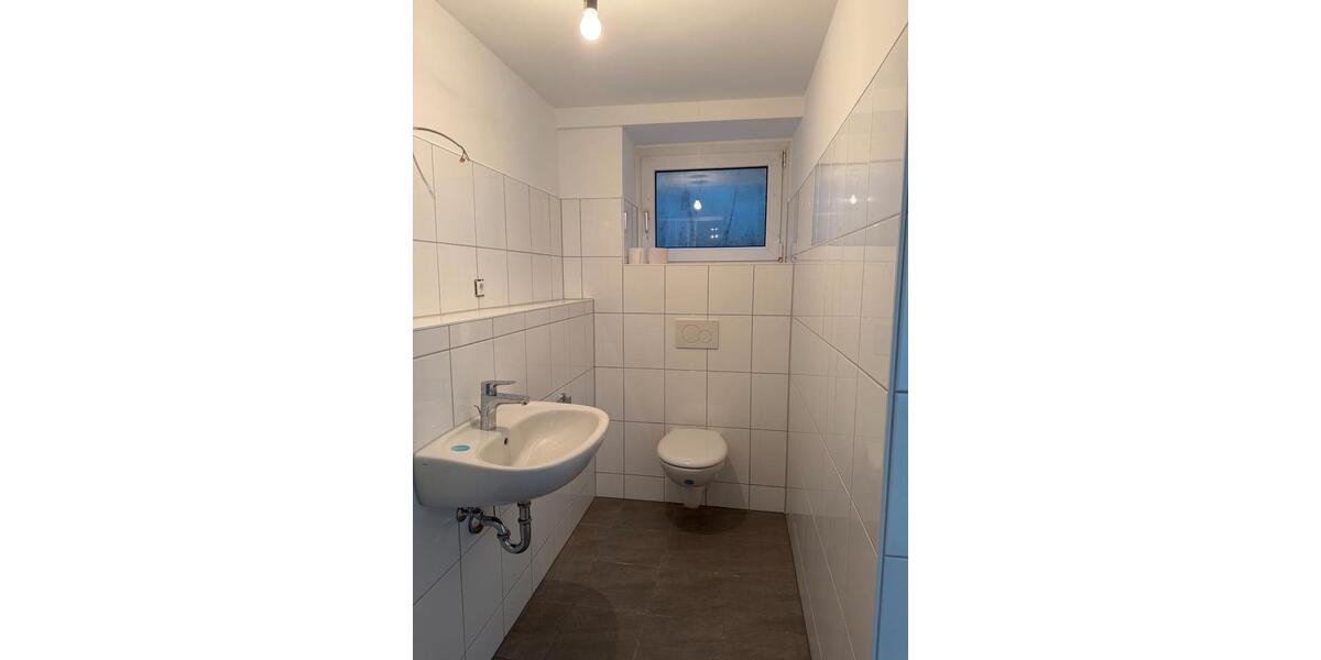 Doppelhaushälfte Bergisch Gladbach Paffrath - 5 Zimmer, 195 m&sup2;, 2.300&euro; | Angebot:26322264