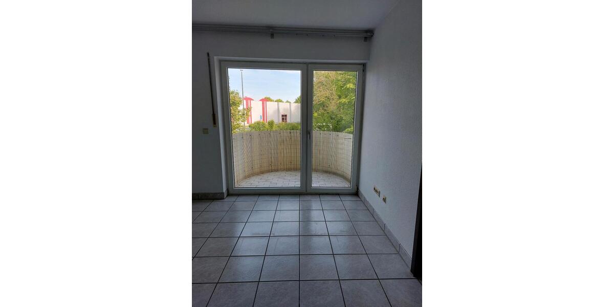 Etagenwohnung Erftstadt - 2 Zimmer, 38 m&sup2;, 370&euro; | Angebot:26350530