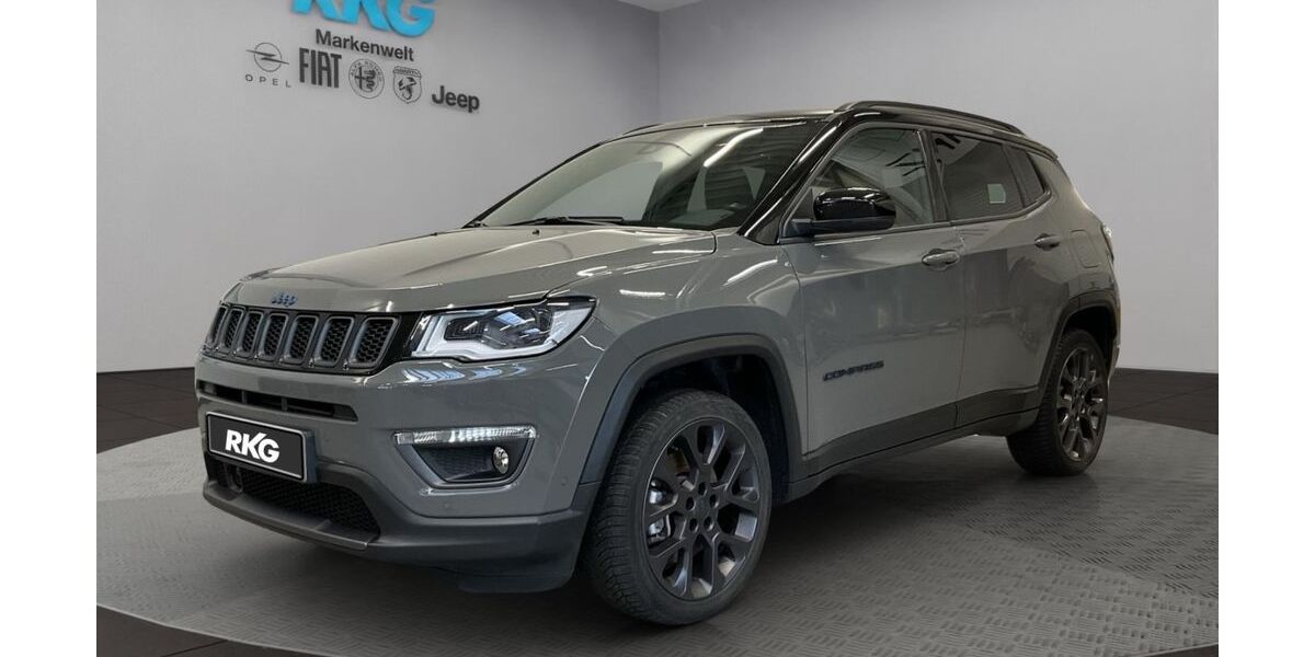 Jeep Compass 43.000 km 24.900 € Bornheim 53332