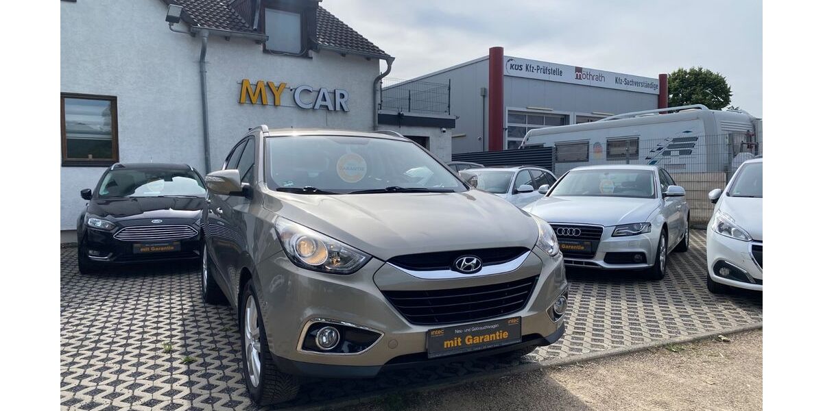 Hyundai ix35 125.000 km 9.100 € Bonn 53179