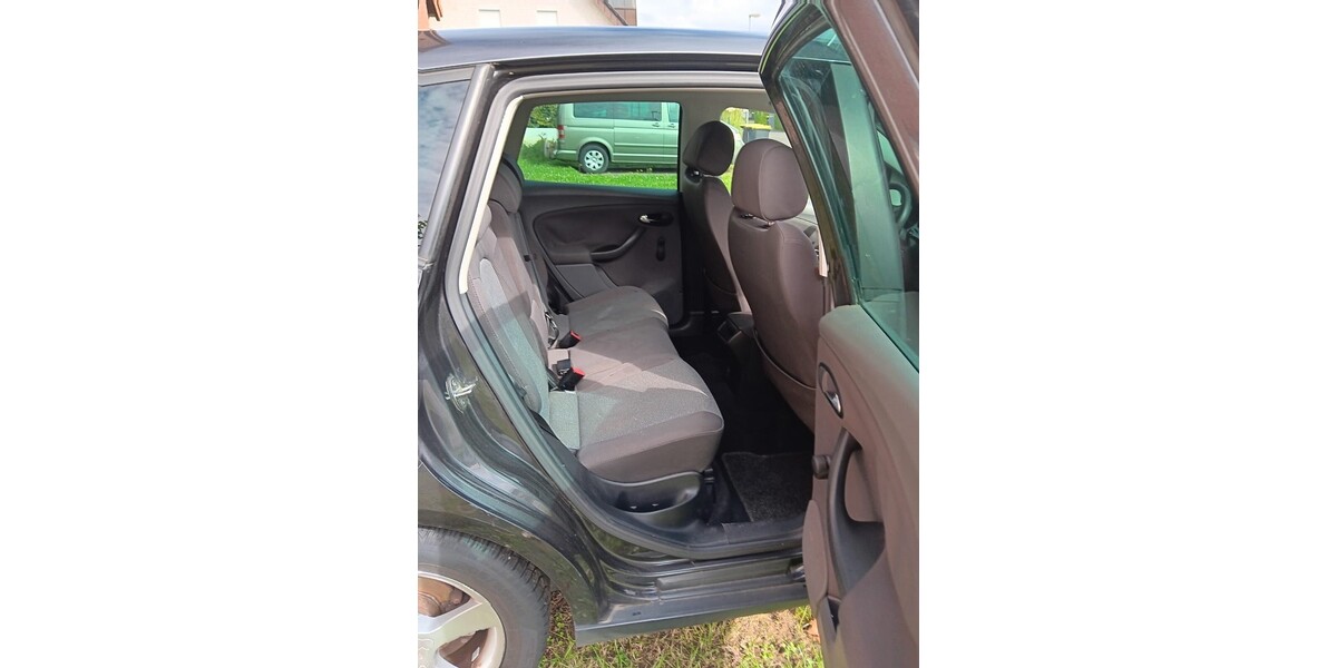 Seat Altea 198.000 km 2.500 € Erftstadt 50374