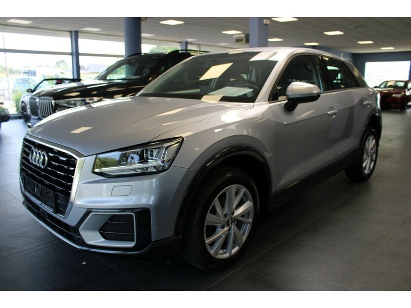 Audi Q2 30 TFSI design 86.795 km 15.980 € Euskirchen 53881