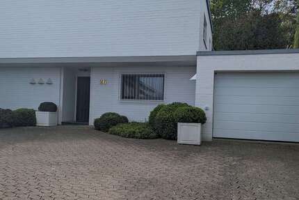 Haus Stotzheim Stotzheim - 6 Zimmer, 150 m&sup2;, 2.050&euro; | Angebot:21534648