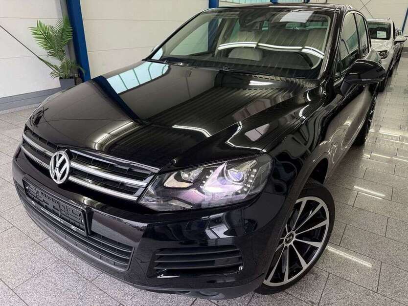 VW Touareg 153.705 km 18.769 € Köln 50829