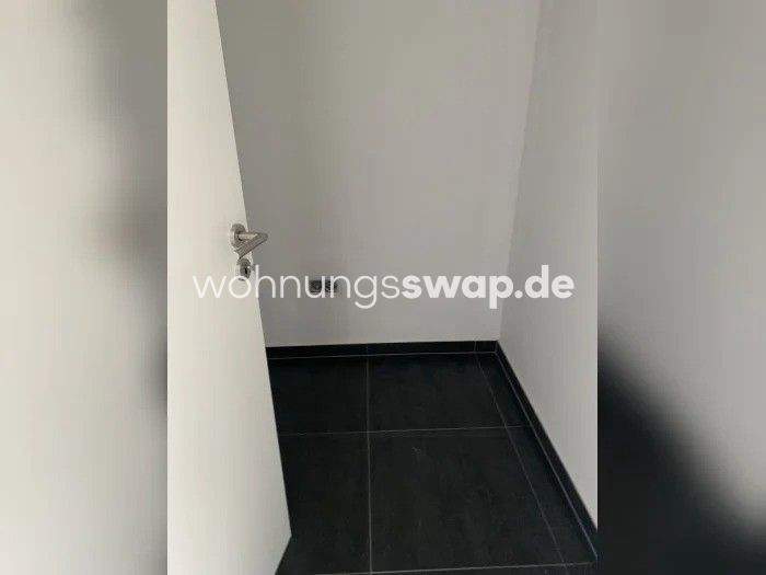 Etagenwohnung Köln Niehl - 3 Zimmer, 76 m&sup2;, 1.100&euro; | Angebot:25970484