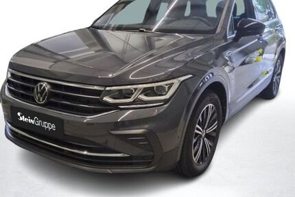 VW Tiguan 56.400 km 27.480 &euro; Siegburg 53721