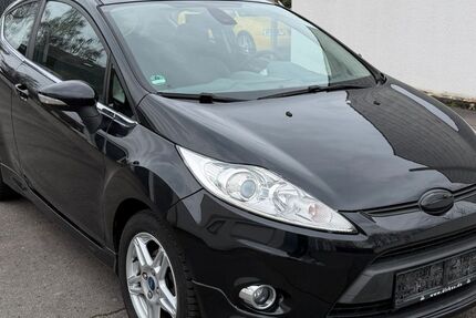 Ford Fiesta 116.000 km 3.899 &euro; Bergheim 50126