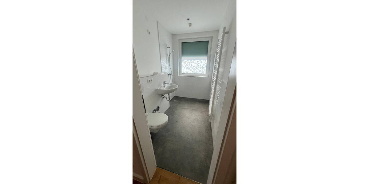Etagenwohnung Bonn-Beuel Vilich-Rheindorf - 2 Zimmer, 74 m&sup2;, 910&euro; | Angebot:26662850