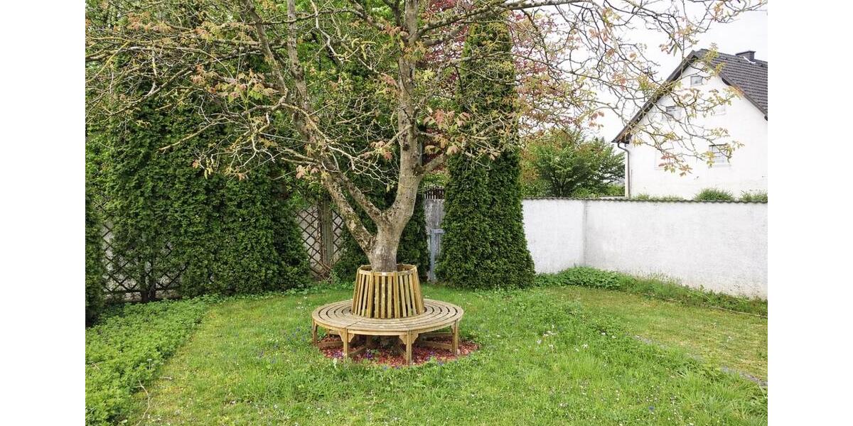 Etagenwohnung Lohmar - 5 Zimmer, 227 m&sup2;, 2.050&euro; | Angebot:24837986