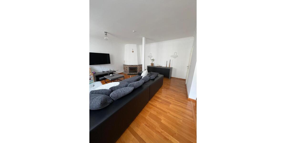 Einfamilienhaus Bedburg - 9 Zimmer, 220 m&sup2;, 550.000&euro; | Angebot:26283782