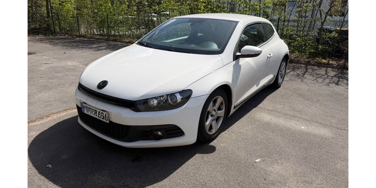 VW Scirocco 161.887 km 7.999 &euro; Monheim am Rhein 40789