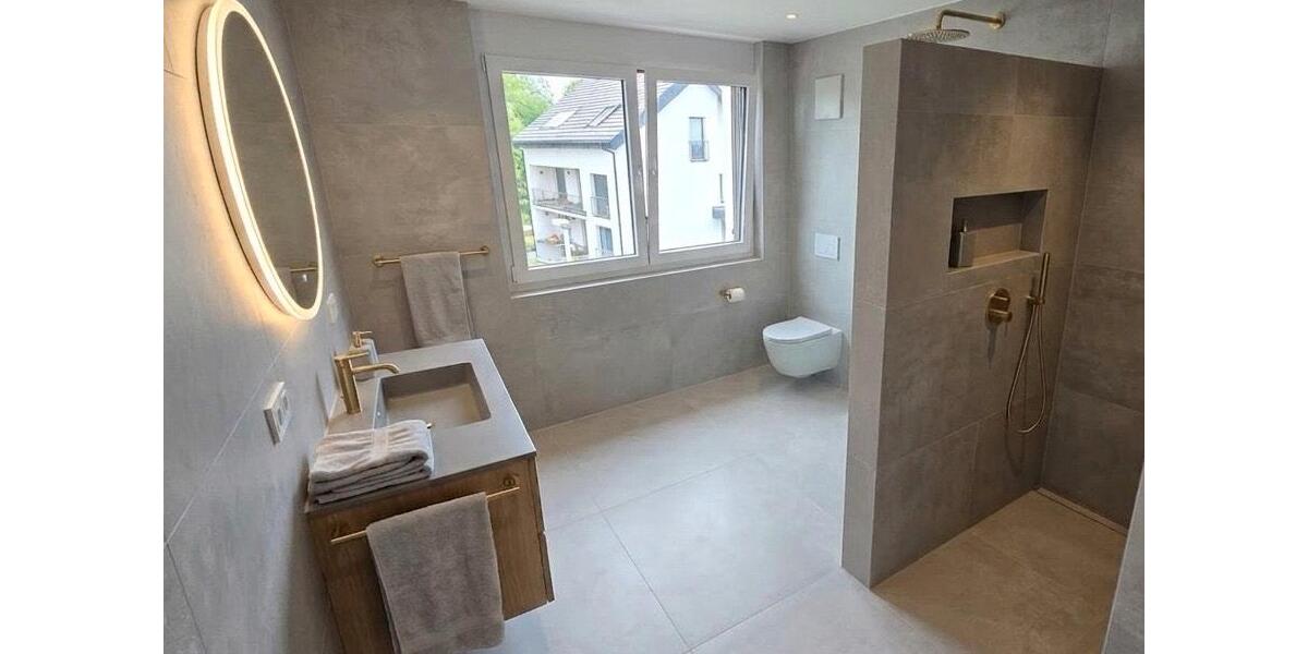 Dachgeschoßwohnung Bonn Dransdorf - 2 Zimmer, 64 m&sup2;, 1.056&euro; | Angebot:26408244
