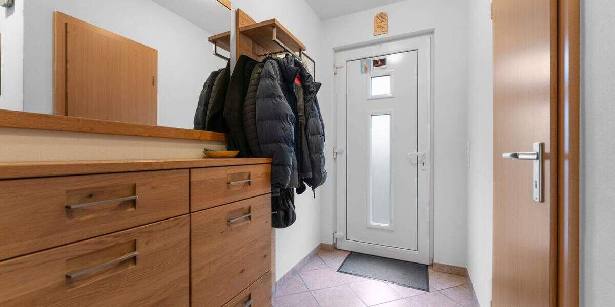 Familienfreundliches Reihenhaus mit viel Platz und exzellenter Energieeffizienz in Köln 6 zimmer