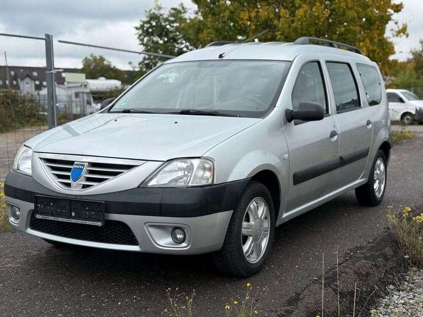 Dacia Logan 150.000 km 2.850 € Köln - Poll 51105