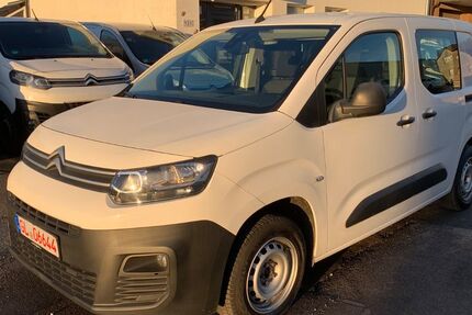 Citroen Berlingo 98.000 km 9.250 &euro; Bergisch Gladbach 51465