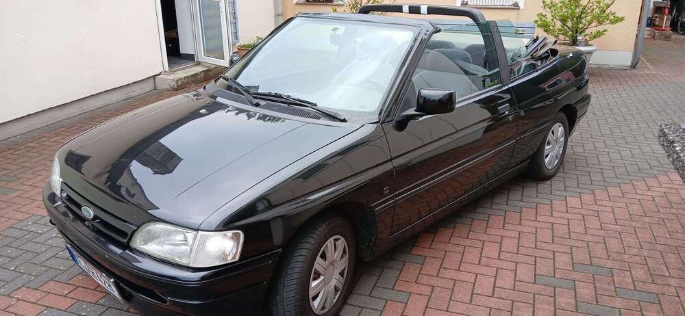 Ford Escort 92.466 km 4.000 € Hilden 40723