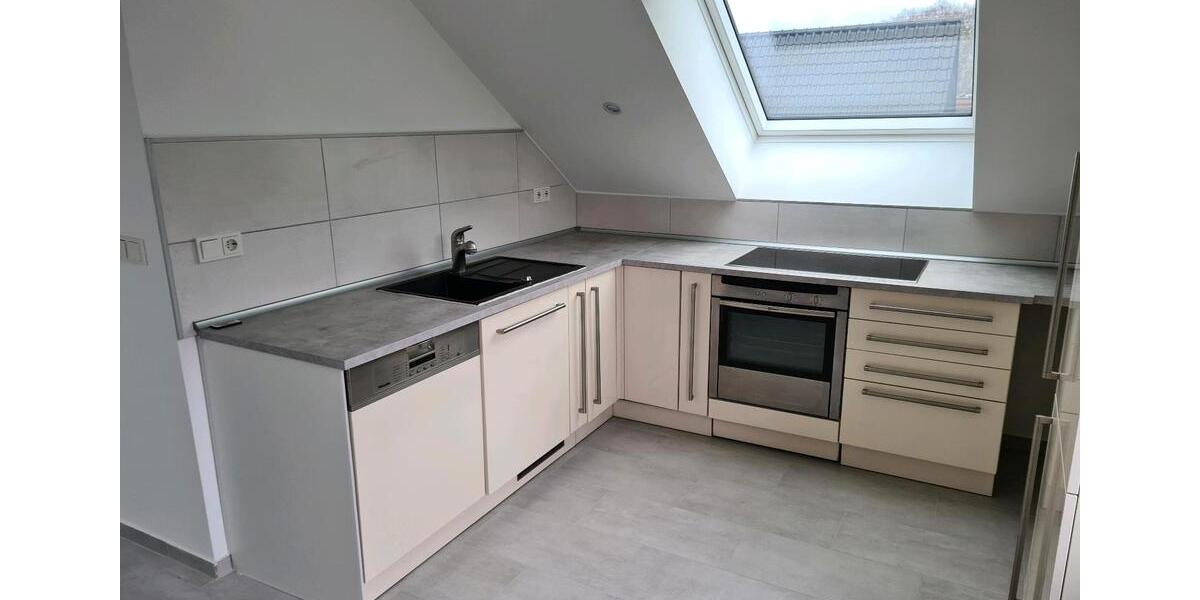 Dachgeschoßwohnung Köln Porz - 2 Zimmer, 55 m&sup2;, 1.150&euro; | Angebot:26199027
